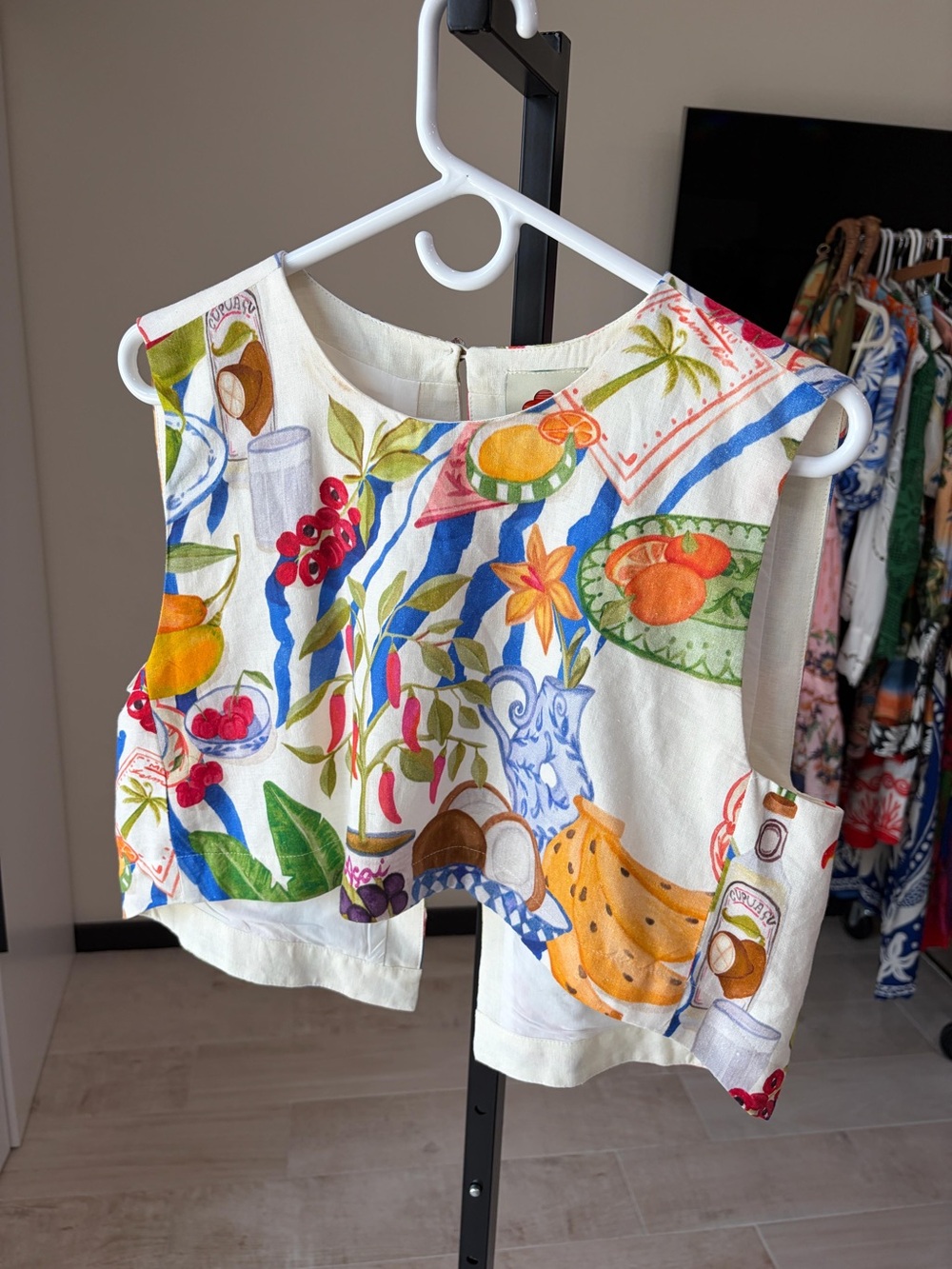 Off White Fresh Table Blouse by Farm Rio - Picture 5 of 8